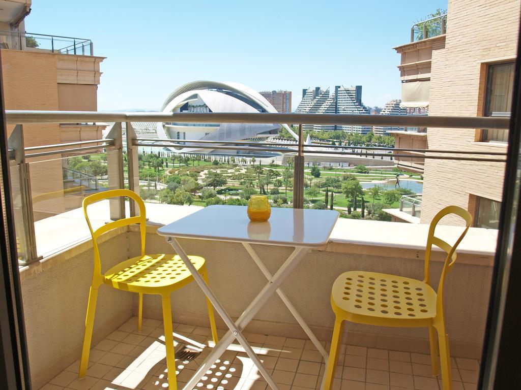 דירות ולנסיה Apartup Yellow Opera View מראה חיצוני תמונה